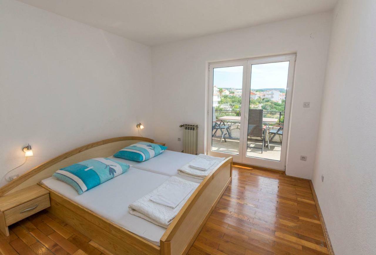Apartments Jelka Primošten Extérieur photo
