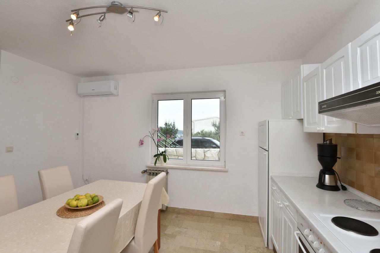 Apartments Jelka Primošten Extérieur photo
